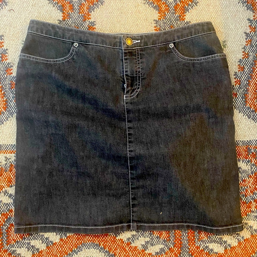 Pendleton Petite denim skirt size 12